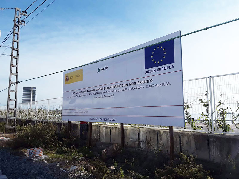instalación de valla publicitaria de 8x3 Madrid