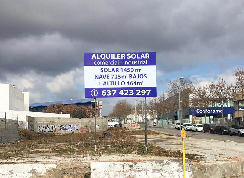 valla publicitaria pequeña para terreno en Madrid