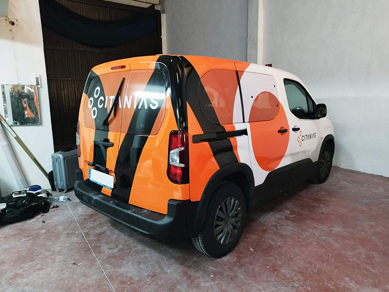 rotulación integral de furgoneta