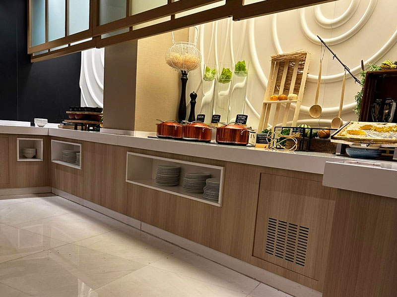 rotulación de restaurante de hotel