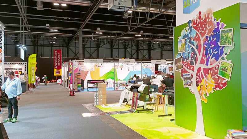 Stand signage for trade shows in Barcelona and Madrid