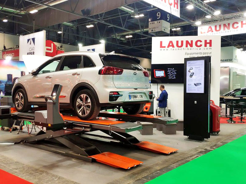 Exhibition graphics installation in Barcelona venue