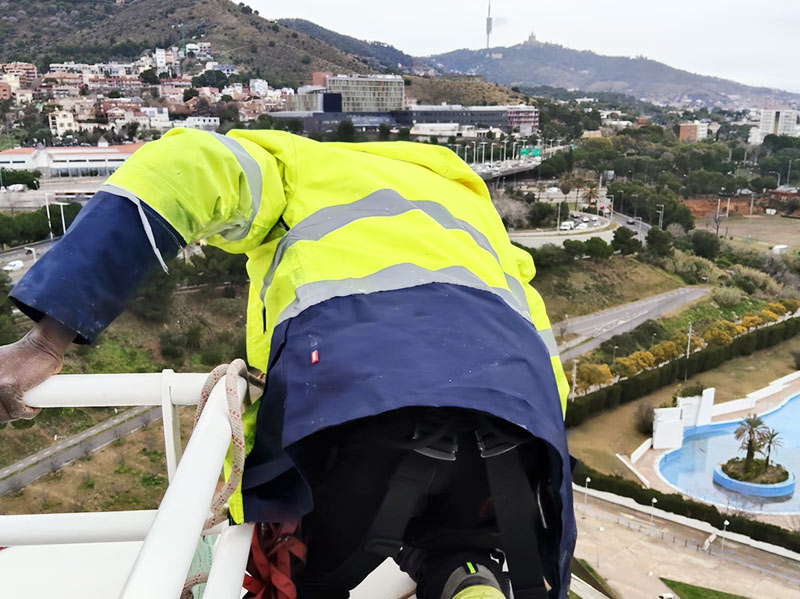 instalador certificado trabajos verticales