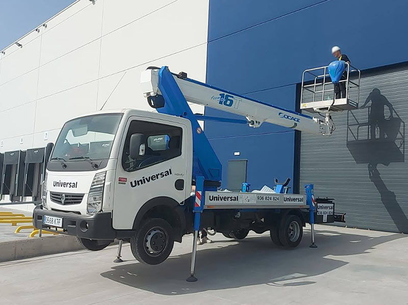 desmontajes de publicidad en Barcelona y Madrid