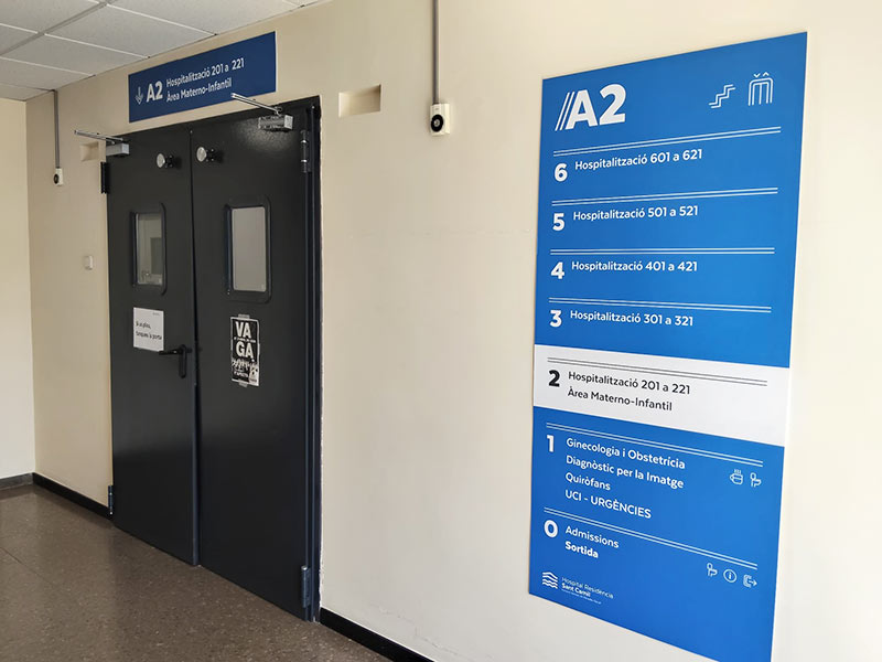 plafon informativo en PVC para hospitales y residencias
