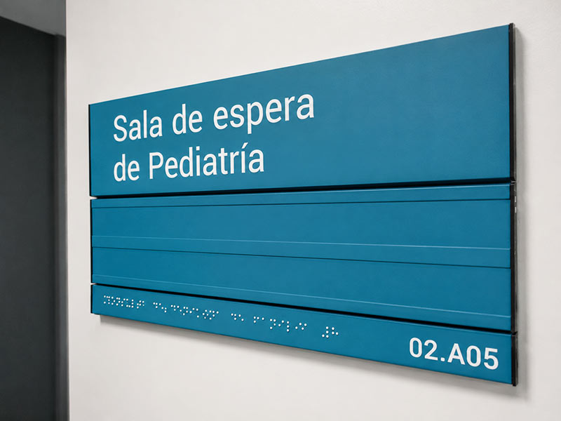 señalética modular para hospitales y geriátricos