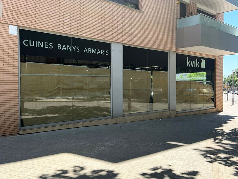 instalación de rótulos luminosos en Sabadell, Barcelona