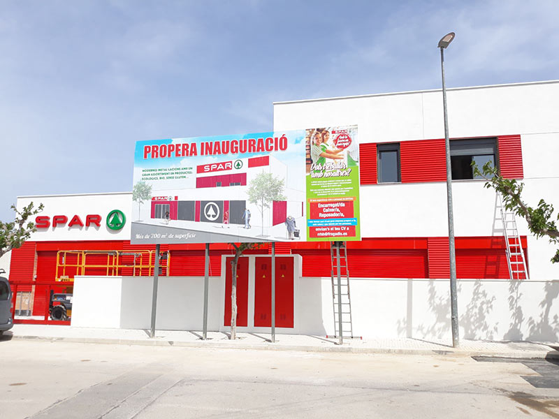 valla de publicidad de 640x300 para el cliente SPAR en Tarragona